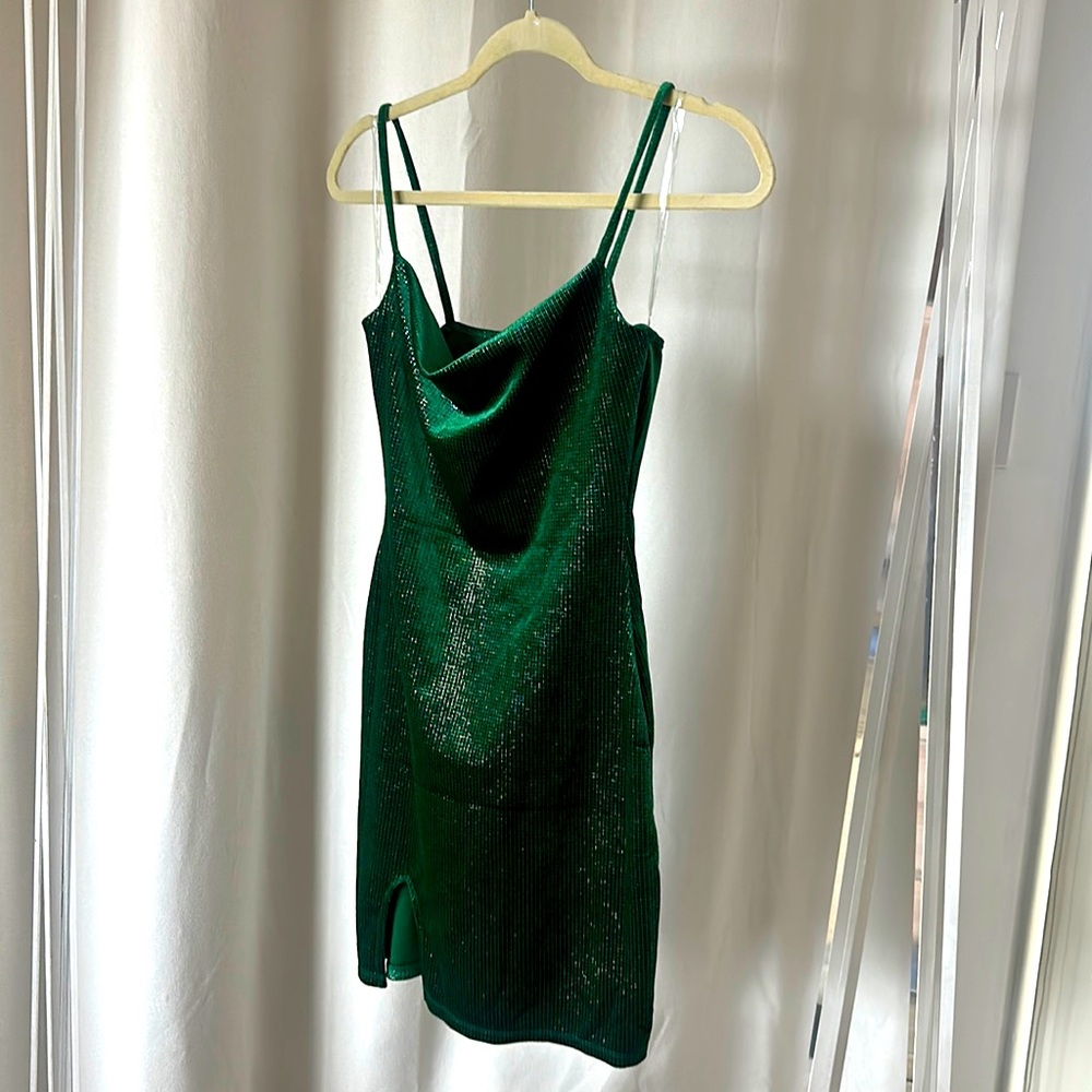 NWOT Ava Gardner Bombshell Emerald Dress (perfect for St Patrick’s Day)